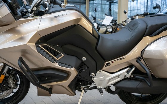 Neufahrzeug Mash Cafe Racer 125 Silver Edition - Bild 14