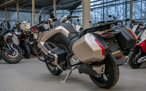 Neufahrzeug Mash Cafe Racer 125 Silver Edition - Bild 2