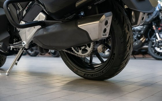 Neufahrzeug Mash Cafe Racer 125 Silver Edition - Bild 20