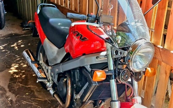 Gebrauchtmotorrad Honda NTV 650 Revere - Bild 4