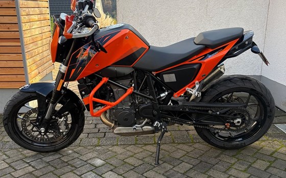 Gebrauchtmotorrad KTM 690 Duke - Bild 3