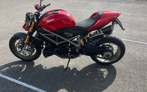 Gebrauchtmotorrad Ducati Streetfighter S - Bild 4