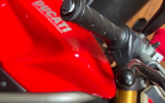 Gebrauchtmotorrad Ducati Streetfighter S - Bild 8