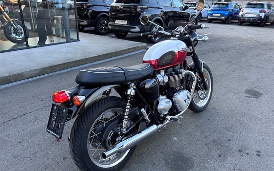 Gebrauchtmotorrad Triumph Bonneville T120 - Bild 4