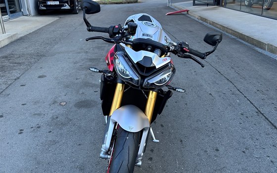 Neufahrzeug Triumph Street Triple 765 RX - Bild 2