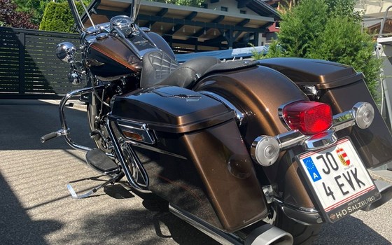 Gebrauchtmotorrad Harley-Davidson Road King Custom FLHRSI - Bild 6