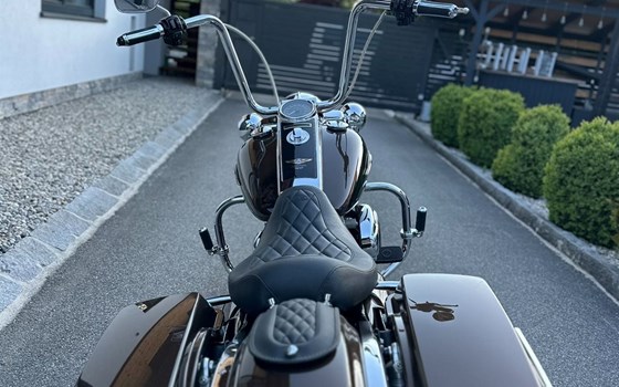 Gebrauchtmotorrad Harley-Davidson Road King Custom FLHRSI - Bild 9