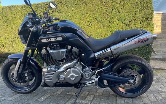 Gebrauchtmotorrad Yamaha MT-01 - Bild 2