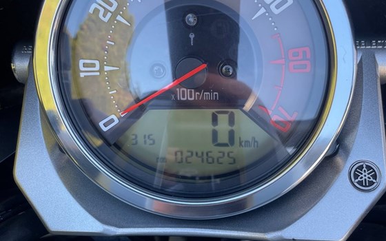 Gebrauchtmotorrad Yamaha MT-01 - Bild 7