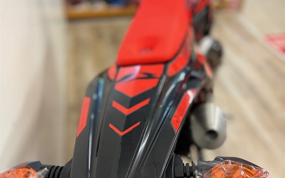 Neufahrzeug Beta RR 50 Motard Track - Bild 6