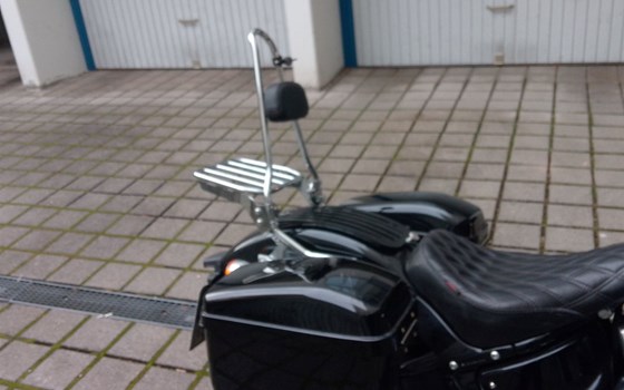 Gebrauchtmotorrad Harley-Davidson Softail Standard FXST - Bild 3