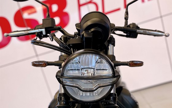 Neufahrzeug Moto Guzzi V7 Stone - Bild 7