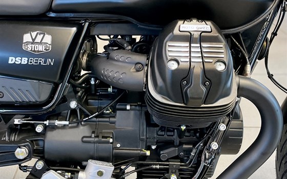 Neufahrzeug Moto Guzzi V7 Stone - Bild 10