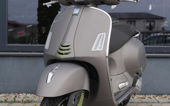 Neufahrzeug Vespa GTS 310 SuperTech - Bild 8
