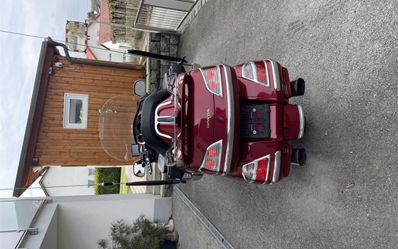 Gebrauchtmotorrad Honda GL 1800 Goldwing - Bild 3