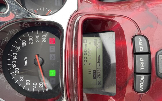 Gebrauchtmotorrad Honda GL 1800 Goldwing - Bild 6