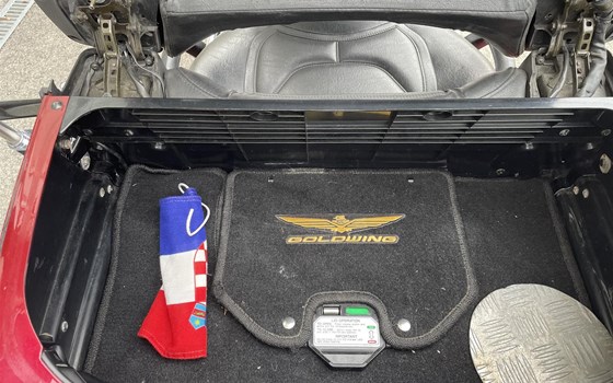 Gebrauchtmotorrad Honda GL 1800 Goldwing - Bild 8