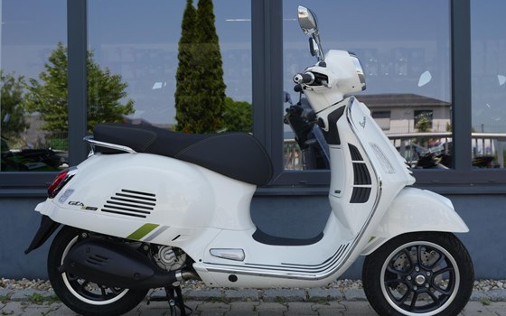 Neufahrzeug Vespa GTS 310 SuperTech - Bild 1