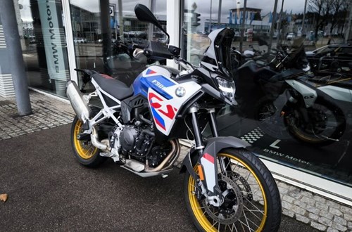 BMW F 900 GS