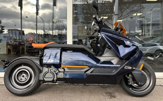 Gebrauchtmotorrad BMW CE 04 - Bild 2