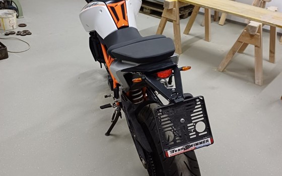 Gebrauchtmotorrad KTM 690 Duke - Bild 2