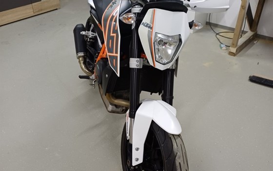 Gebrauchtmotorrad KTM 690 Duke - Bild 4
