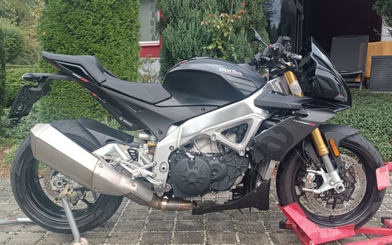 Gebrauchtmotorrad Aprilia Tuono V4 1100 RR - Bild 2