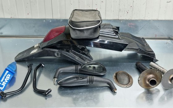 Gebrauchtmotorrad KTM 640 LC4 Supermoto - Bild 24