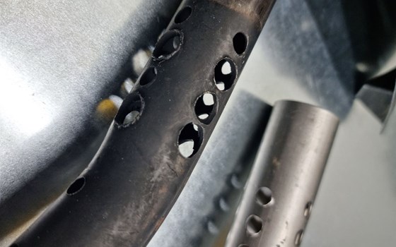 Gebrauchtmotorrad KTM 640 LC4 Supermoto - Bild 26