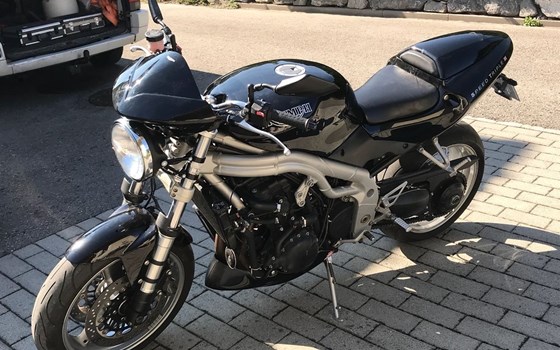 Gebrauchtmotorrad Triumph Speed Triple 955i - Bild 1