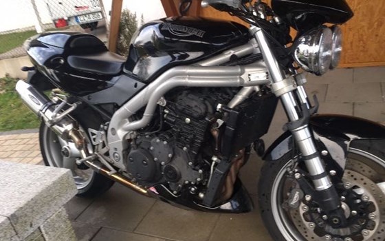 Gebrauchtmotorrad Triumph Speed Triple 955i - Bild 6