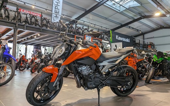 Gebrauchtmotorrad KTM 790 Duke - Bild 1