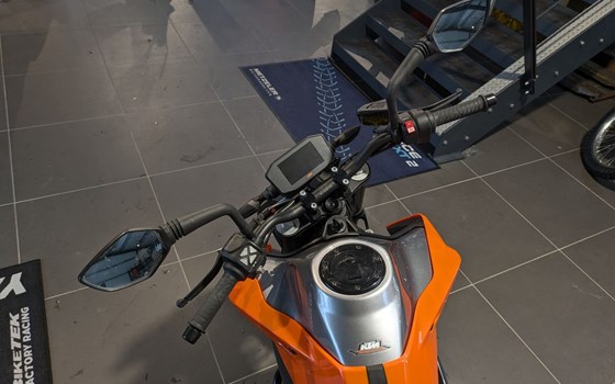 Gebrauchtmotorrad KTM 790 Duke - Bild 10