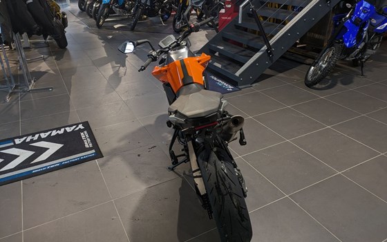Gebrauchtmotorrad KTM 790 Duke - Bild 4