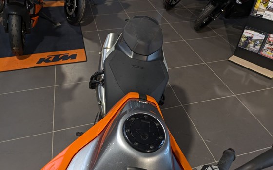 Gebrauchtmotorrad KTM 790 Duke - Bild 9