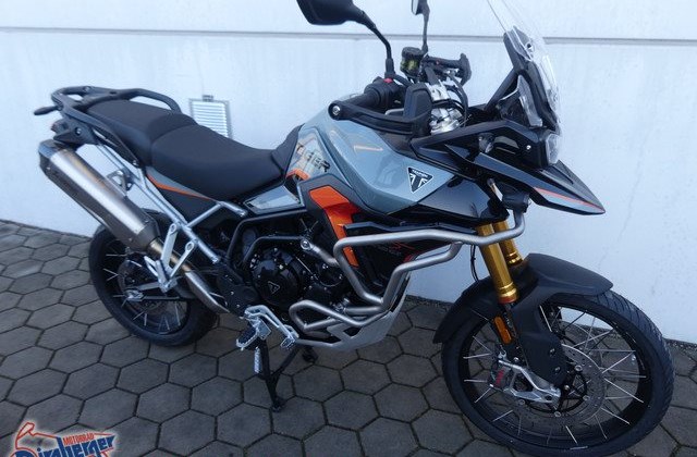 Triumph Tiger 900 Desert Edition