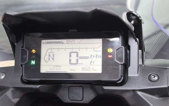 Gebrauchtmotorrad Honda NC750X DCT - Bild 9