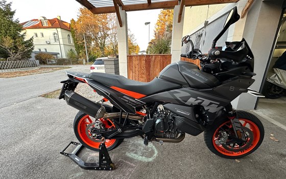 Gebrauchtmotorrad KTM 890 SMT - Bild 3