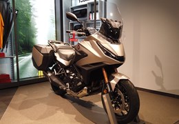 Neumotorrad Honda NT1100 DCT Electronic Suspension