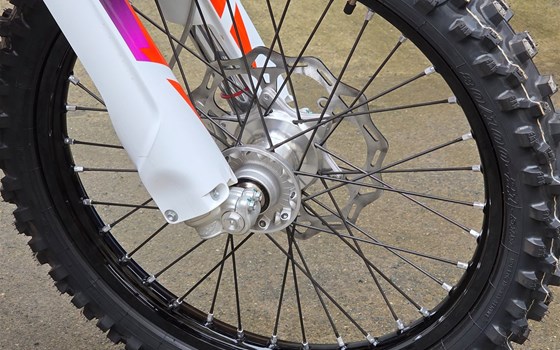 Gebrauchtmotorrad KTM 125 SX - Bild 9