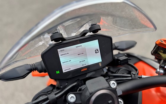 Gebrauchtmotorrad KTM 890 Duke GP - Bild 5