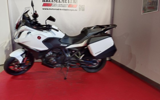 Gebrauchtmotorrad Honda NT1100 DCT - Bild 4