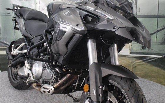 Gebrauchtmotorrad Benelli TRK 502 - Bild 1