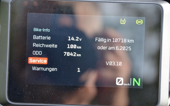 Gebrauchtmotorrad KTM 890 SMT - Bild 11