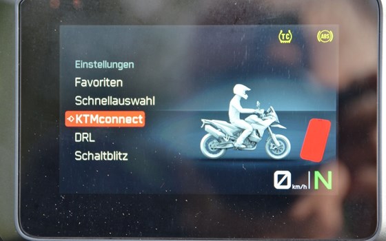 Gebrauchtmotorrad KTM 890 SMT - Bild 12