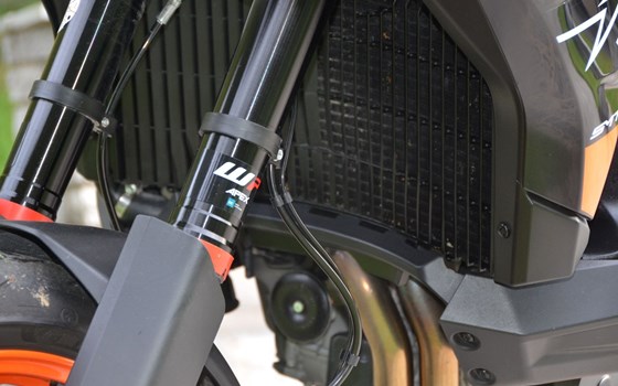 Gebrauchtmotorrad KTM 890 SMT - Bild 17