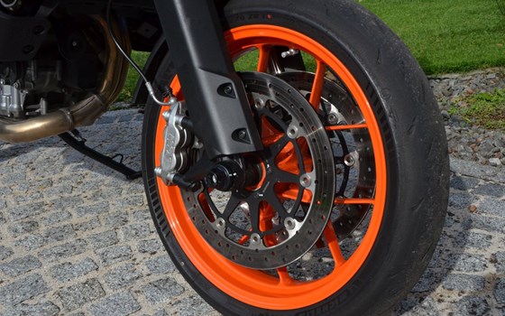 Gebrauchtmotorrad KTM 890 SMT - Bild 6