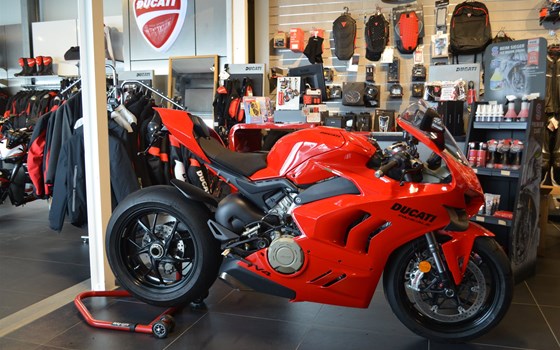 Gebrauchtmotorrad Ducati Panigale V4 - Bild 17