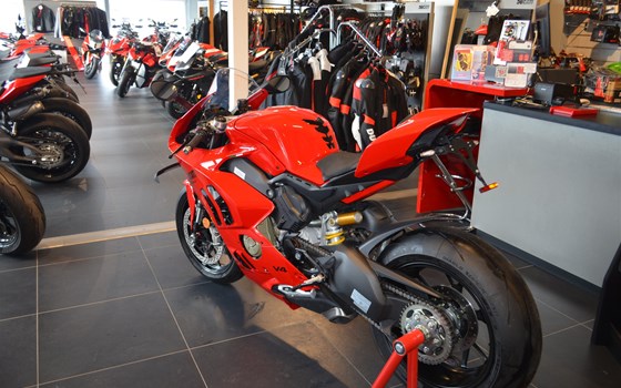 Gebrauchtmotorrad Ducati Panigale V4 - Bild 3