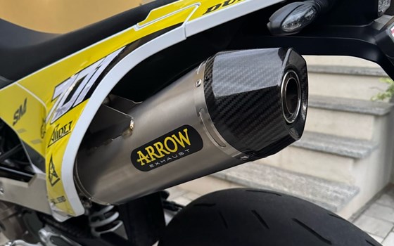 Gebrauchtmotorrad Husqvarna 701 Supermoto - Bild 6